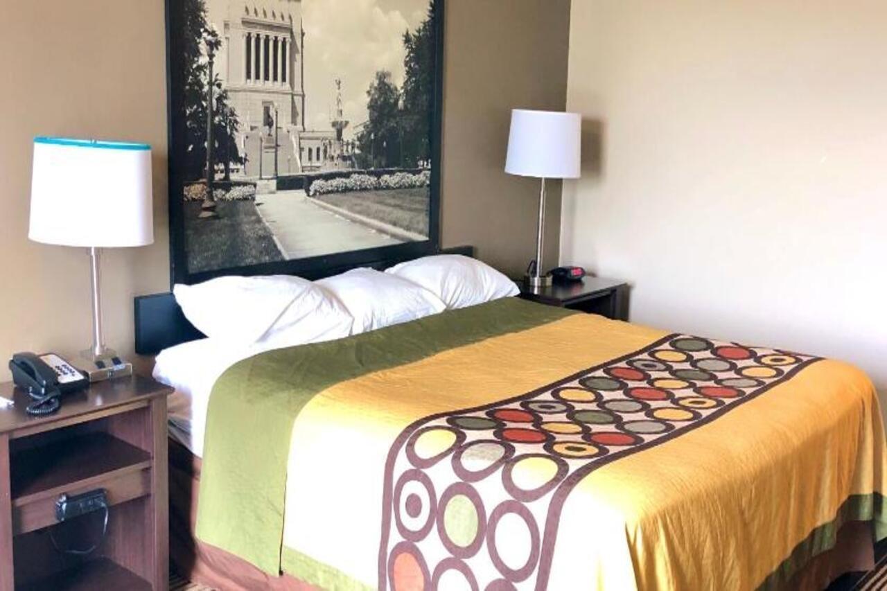 Super 8 By Wyndham Indianapolis South Motel Eksteriør bilde