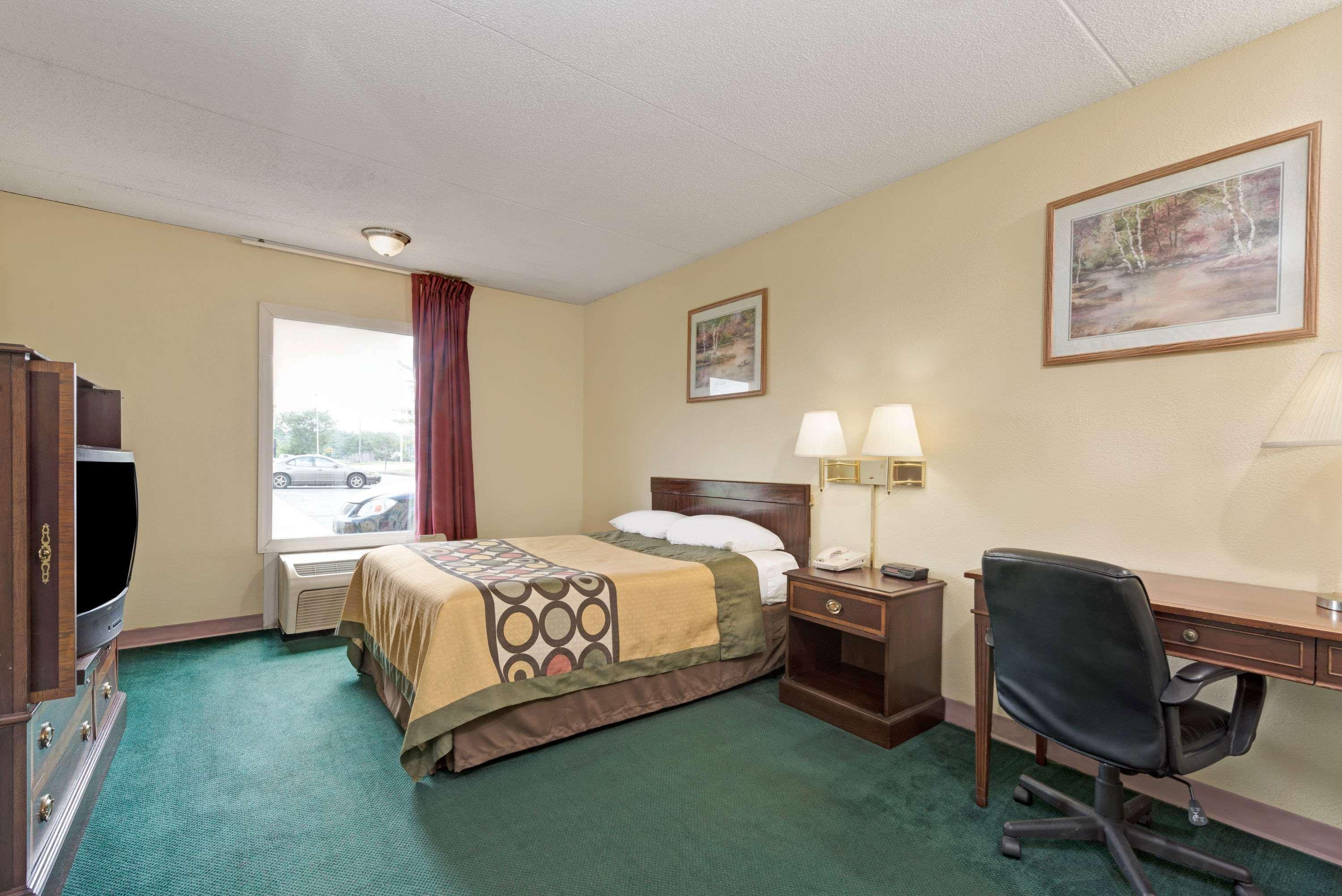 Super 8 By Wyndham Indianapolis South Motel Eksteriør bilde